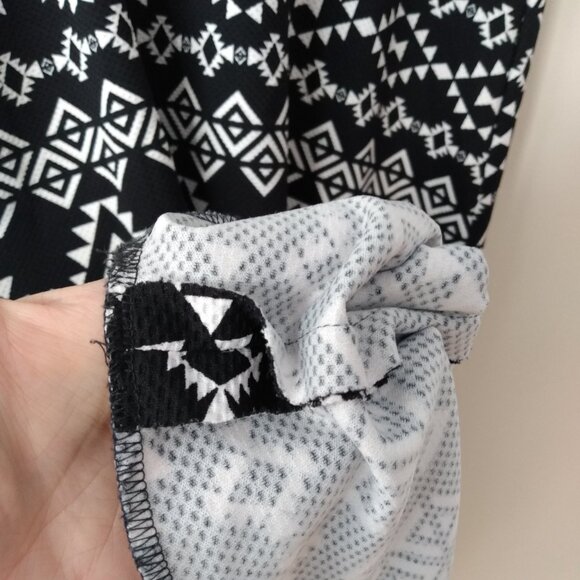 Handmade Mennonite Dress 40"B 34"W Modest Aztec Geometric Pullover - Picture 5 of 9